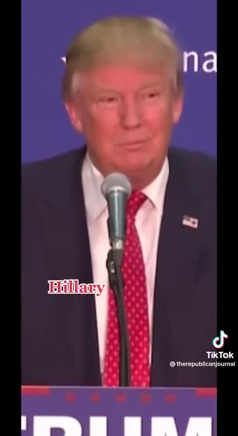 It's Hillary! 😂😂