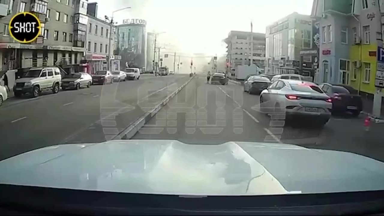 The Moment a Ukrainian Missile Hits the Center of Belgorod, Russia