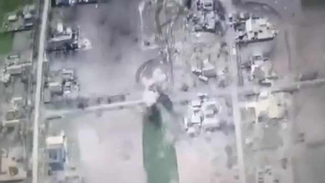 Ukrainian forces destroy Russian target and pick off vehicles one by one