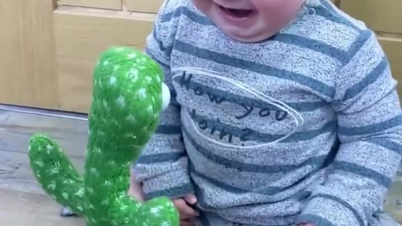 Cute babies - Dancing cactus