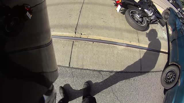 Motorcycle CRASH, Check you Mirrors Cagers!!!!