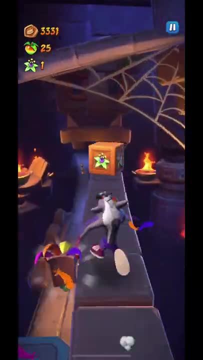 Skunk Crash Skin Gameplay - Crash Bandicoot: On The Run! (Thank You For 180+ YT Subs)