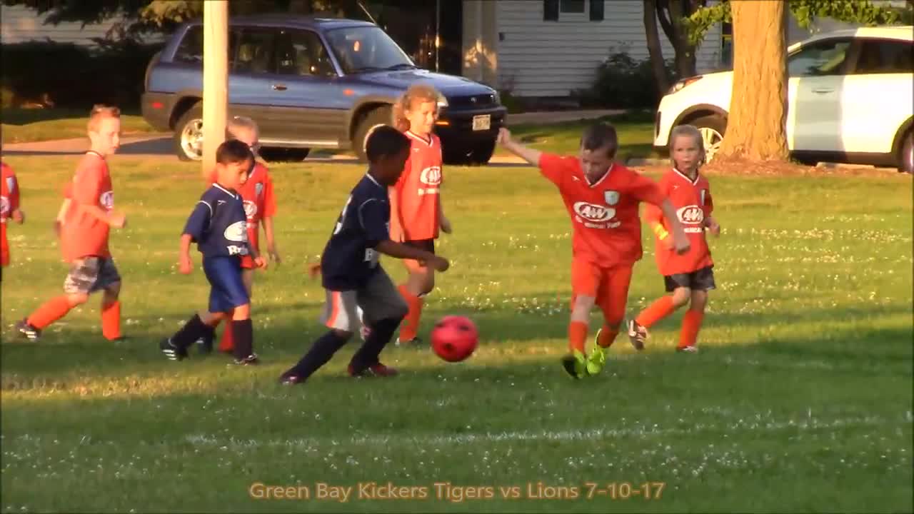 Green Bay Kickers Tigers (orange) vs Lions (purple) 7-10-2017