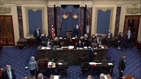 Capitol Police Open Gate for Trump Protesters (Inside Job)