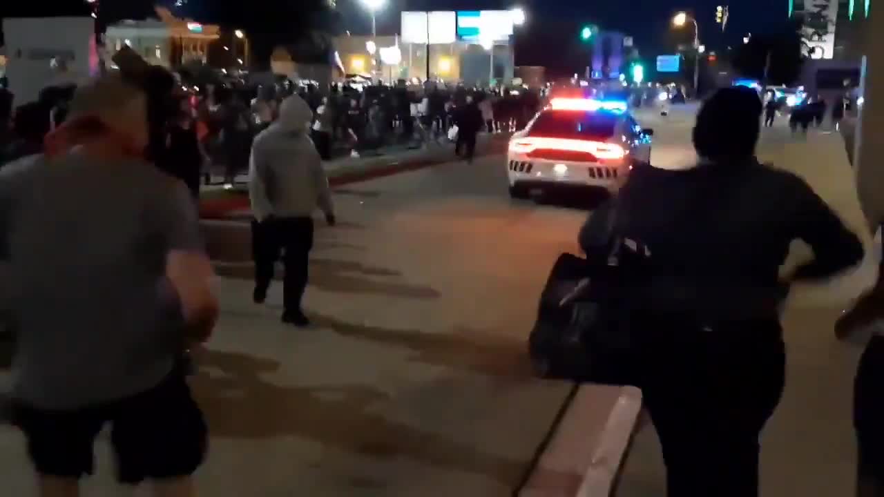 BLM & Antifa Riots 2020 - 2020-05-30-05-49-49-Dallas-riots.mp4