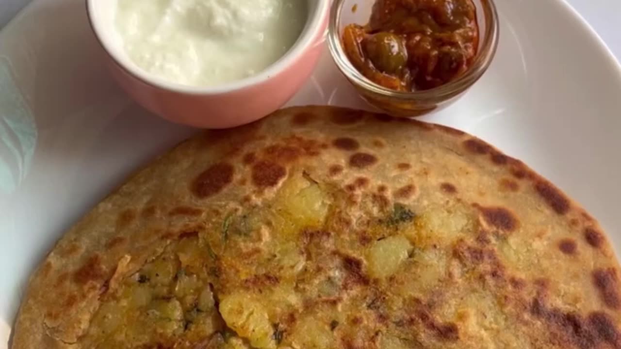 Indian Aloo Paratha Recipe!! 😋