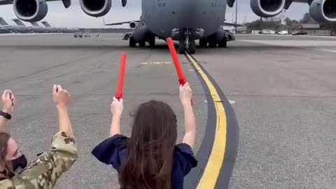 Military Cominghome Suprices | Soldiers Welcome Home Suprice | Nobody knows he's Coming Back