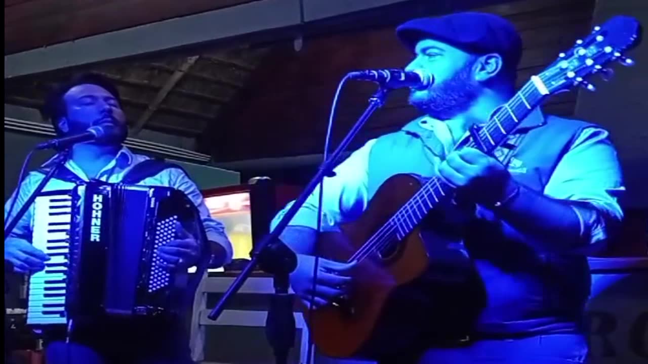 "Entre fuelle y Bordona" en vivo - Restaurante "El Roble" - Balneario Iporá, Tacuarembó (05/04/2024)