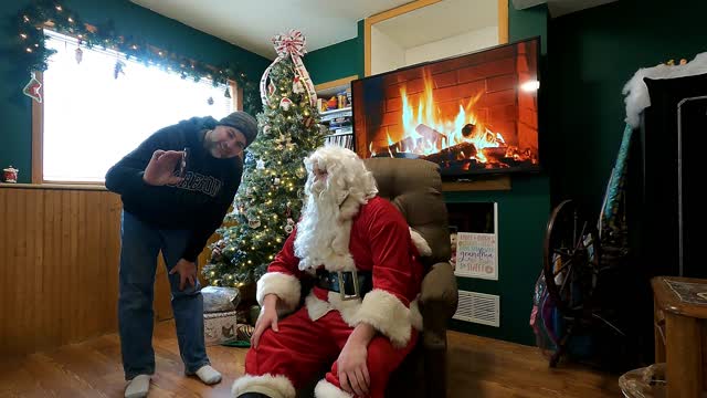 Lyons Christmas 2021