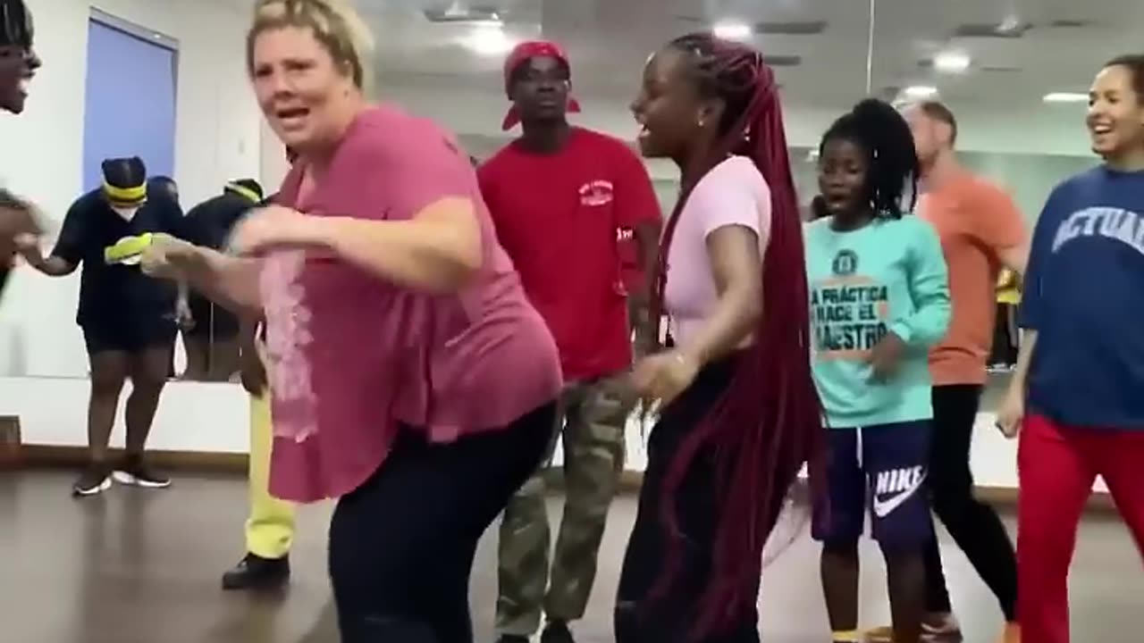 Cant Stop Watching This Video Kelvyn Boy Down Flat Dance Challeng