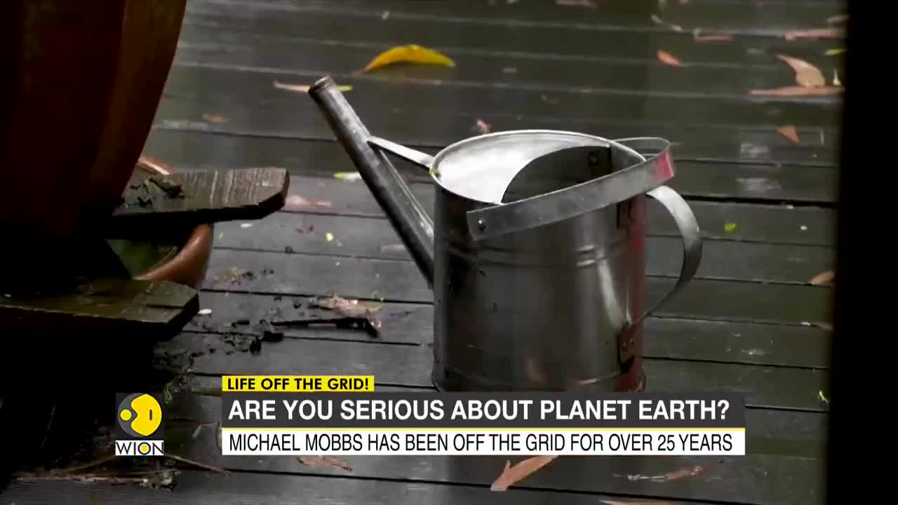 Sustainable projects specialist Michael Mobbs shares his expertise on off the gr