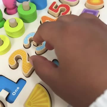 Blue Colour - Shapes for Toddlers - Educational Videos for Kids