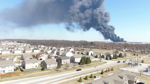 Warehouse Fire (WALMART) - Avon Indiana -