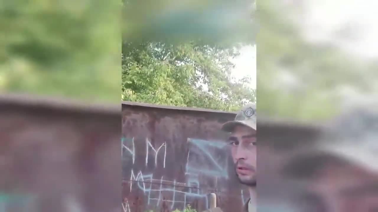 Ukrainian soldier complaining about locals "on Ukrainian territory"