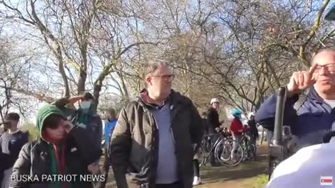 ​ Bob and Steve at bishop's green Fulham anti lock down protest