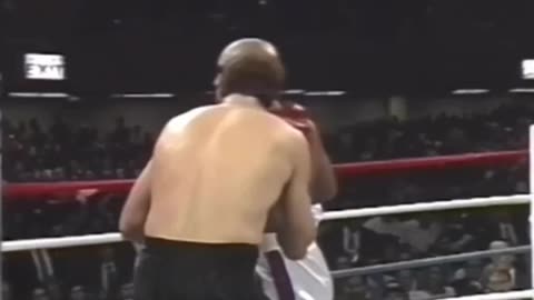 George Foreman: Walkman Uppercut