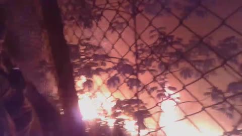 Grave incendio en Bucaramanga afectó alrededor de 20 viviendas