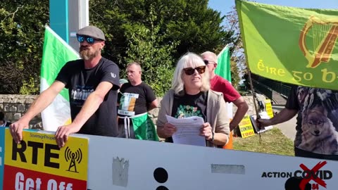 Cathy Lynch reads Letter outside RTE HQ