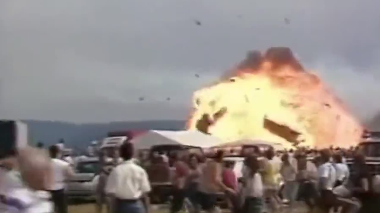 This is the Ramstein Air Disaster that happened on August 28, 1988.