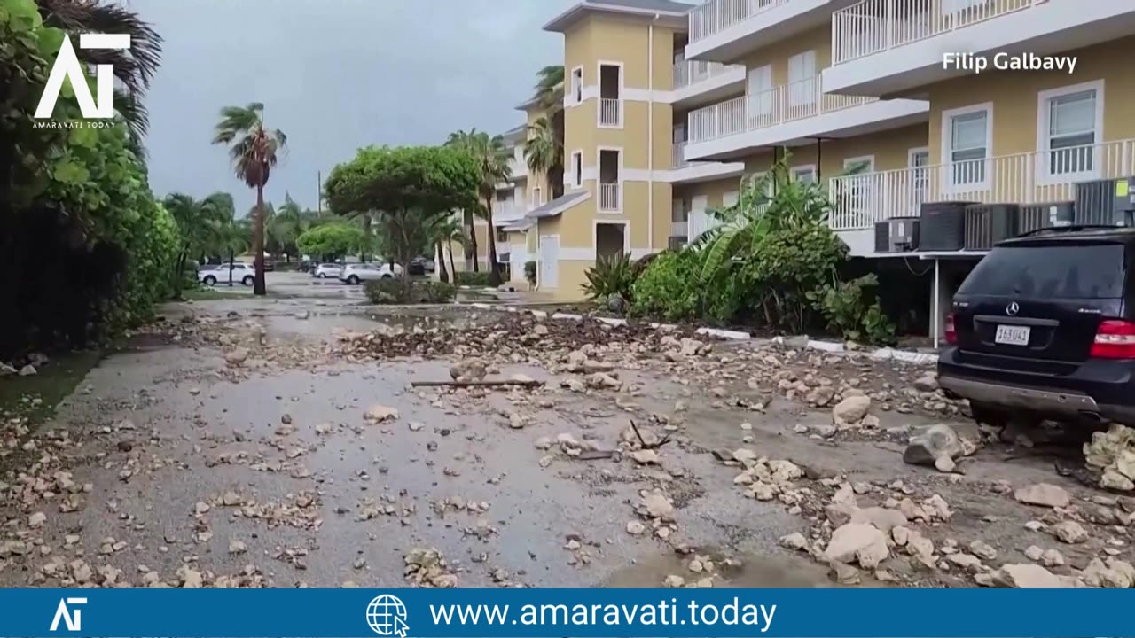 Hurricane Beryl Hits Mexico's Top Tourist Resorts | Category 3 Devastation | Amaravati Today News