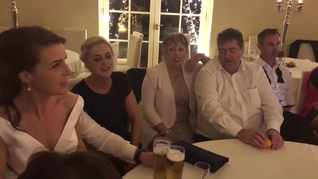 Irish ☘️ wedding Love this The culture 👌🏻 🇮🇪