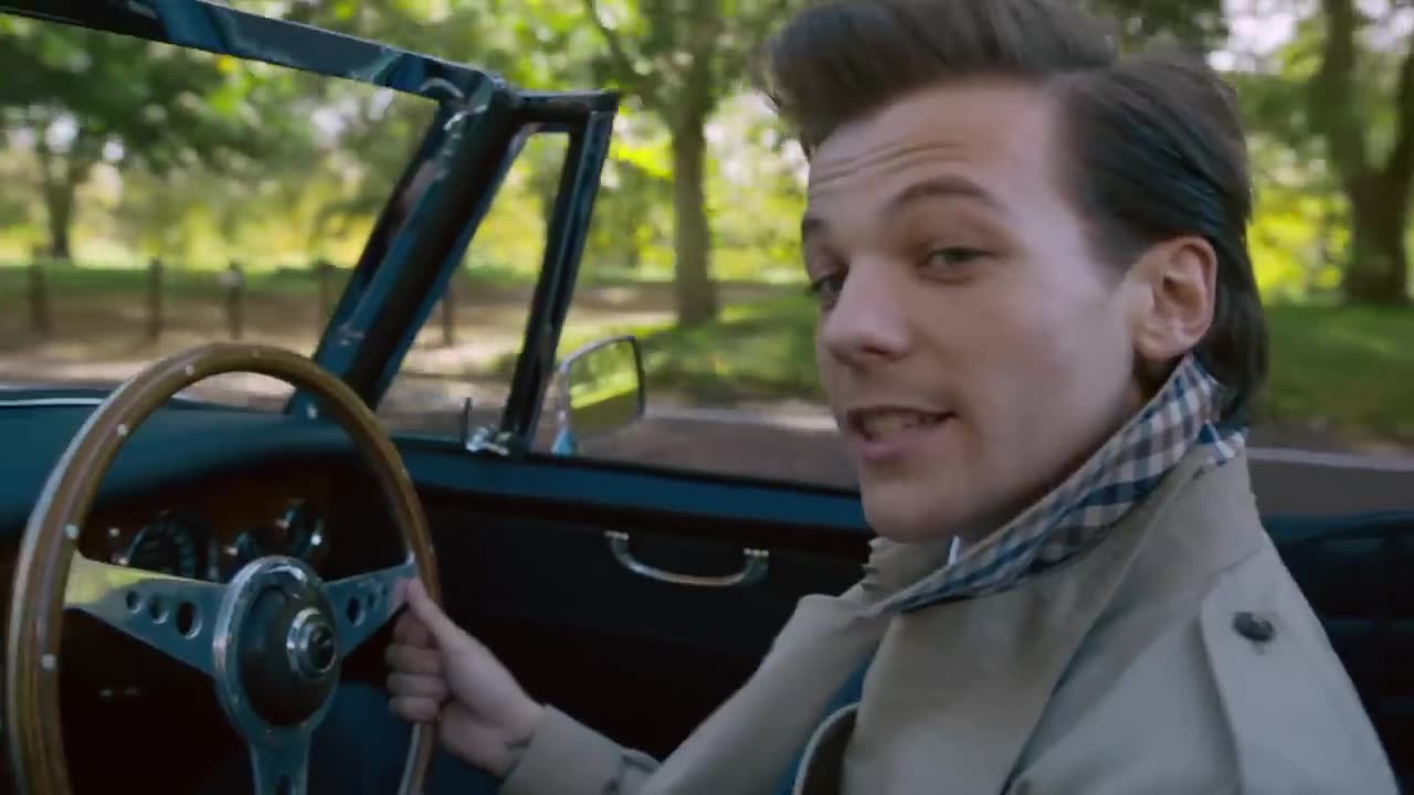 One Direction - Night Changes (Officials Music Video)