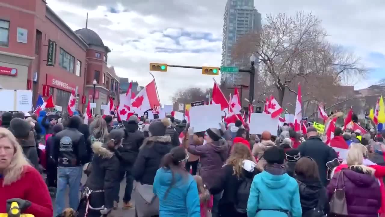 Truckers for Freedom is back in Canada, large protest to end the vaccines for good