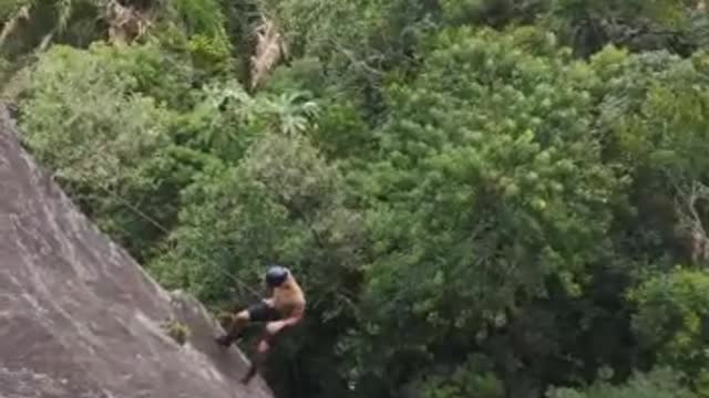 Rapel no Castelo da Taquara-RJ.