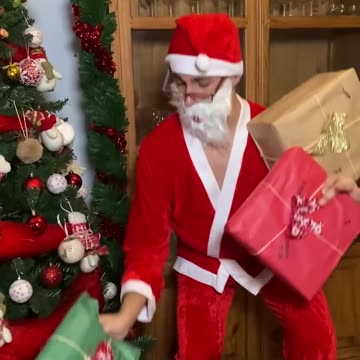 CUANDO PILLAS a PAPANOEL...