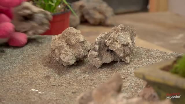 How to Make Rock Powder