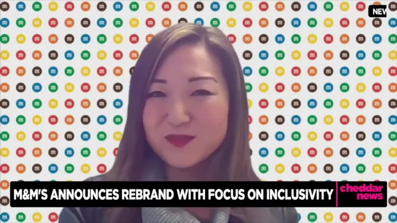 Feminist M&M : “Stop Sexualiz*ng Me, I’m Queer!”