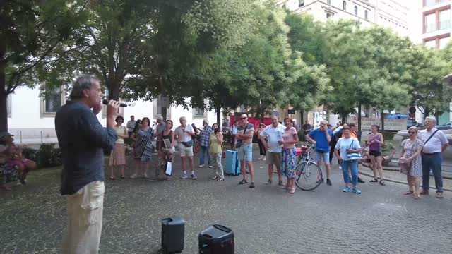 Intervento del Prof. Sospeso Sergio Barbesta in Piazza Fontana