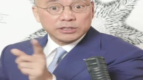 20220327文贵先生直播： #拜登 总统48年历史，对中国没友好过。奥巴马时期，严格讲总统是拜登！ #习近平、 #彭丽媛 在洛杉矶和奥巴马见面被羞辱，差点踩裤脚摔下来，始作俑者是拜登。