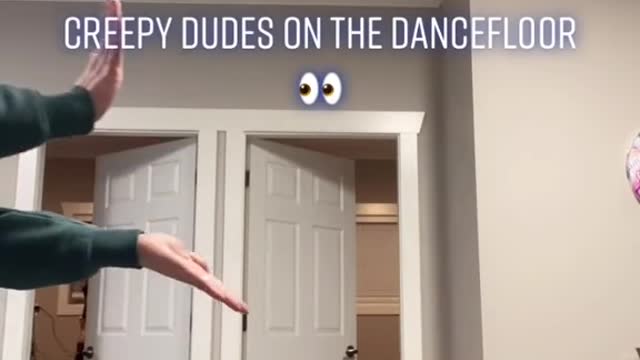 Dances To Get Rid Of Creepy Dudes On The Dancefloor 😂