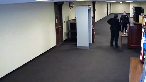 1425HSOBGRSouthElevatorGround_2021-01-06_18h20min02s493ms.mp4