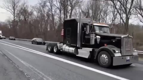The People's Convoy Keeps on Rolling Today 🇺🇸