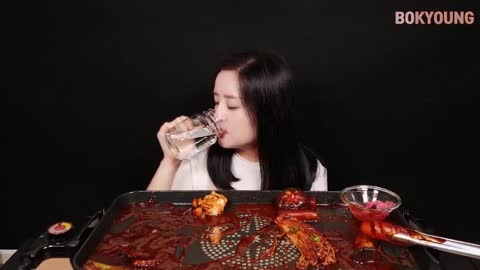 Asmr mukbang