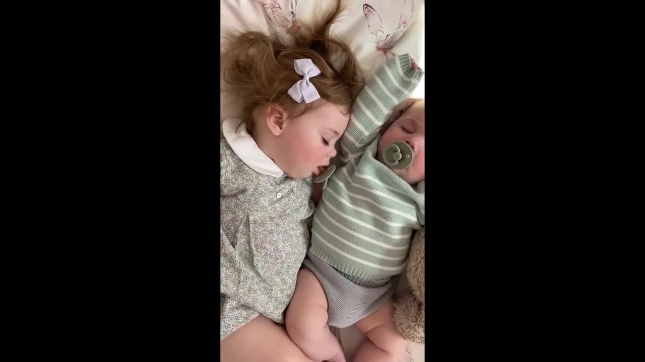 Adorable sleeping twins will leave you in awe #short