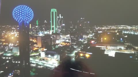 Dallas Texas Reunion Tower Christmas light show