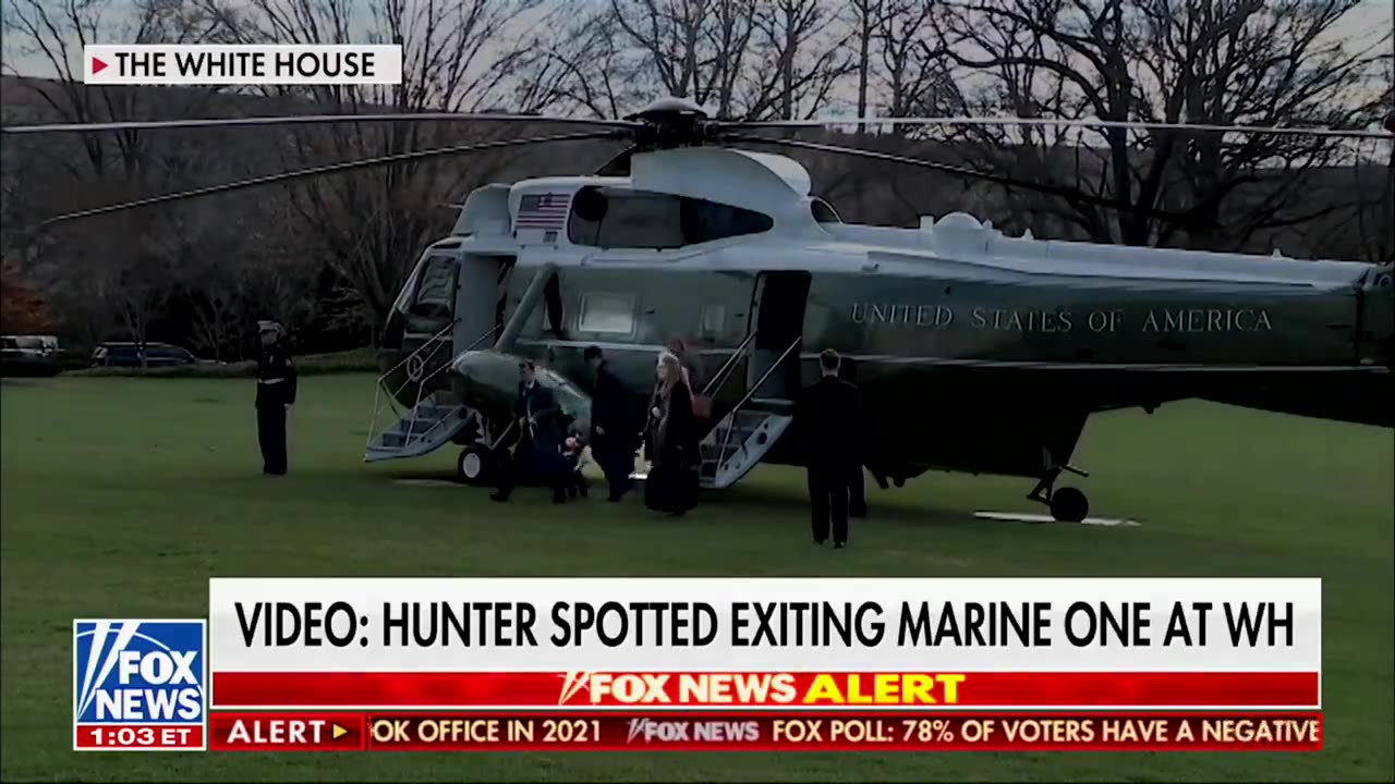 Oh, Look Who It Is: Marine One Seems To Have Had A Stowaway This Week… A Clear FAA And DoD Violation