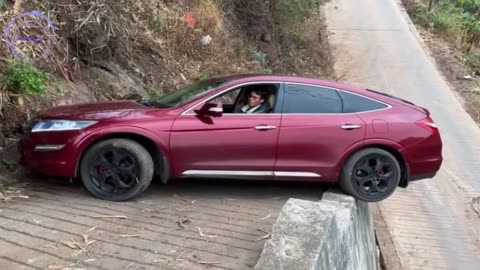 AMAZING DRIVING SKILLS!!