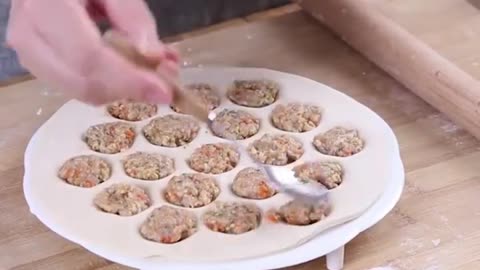 Perfect Dumpling Maker Manual Dough Press Dumpling Maker Tool
