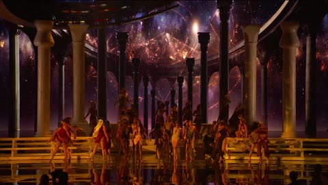 Ariana Grande Performs "God Is A Woman"