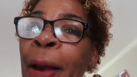 Amber Jean is not my lover!