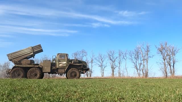 Russia Claims Its 'Grad' MLRS Crews Destroyed Ukrainian Positions