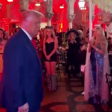 I CAME AS MYSELF!!!😎🎃😍😍😍