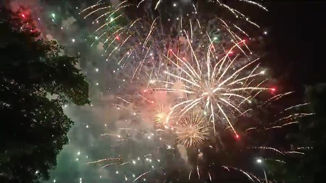 Fire_works