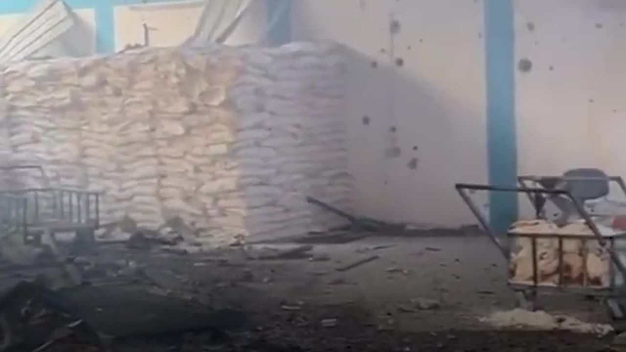 Israeli air strikes target UNRWA food centres in Gaza, deepening humanitarian crisis