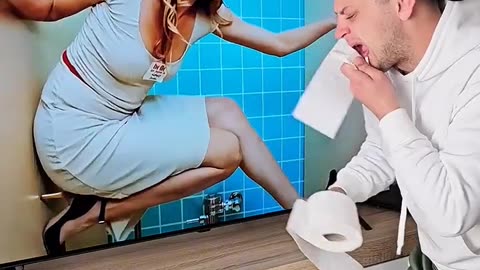 Funny incident in the Toilet 😆😅 #funny #memes #comedy #lol