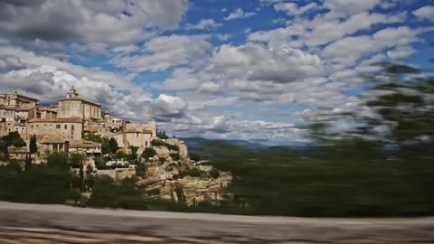 Gold, the Stone City of South France, is there a city in the sky in your mind